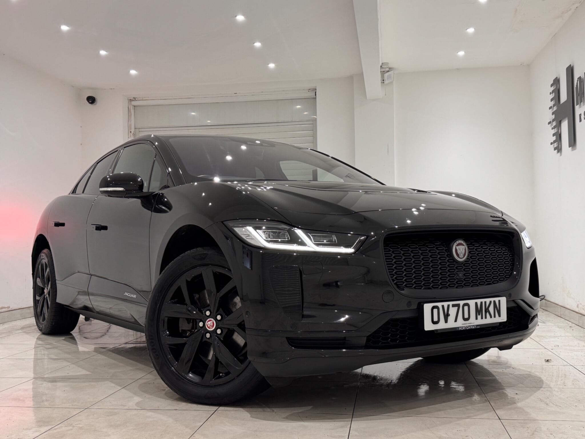 Jaguar I-PACE